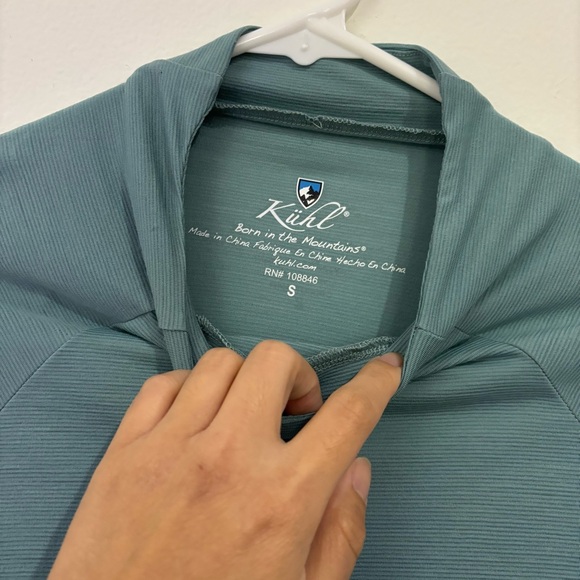 Kuhl Turtleneck Size Small - Picture 2 of 5